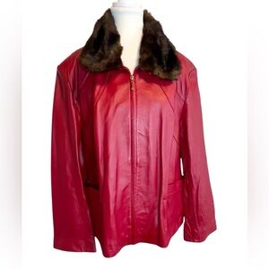 NWT Terry Lewis Women's Red Leather Jacket with Faux Fur Collar size 1X